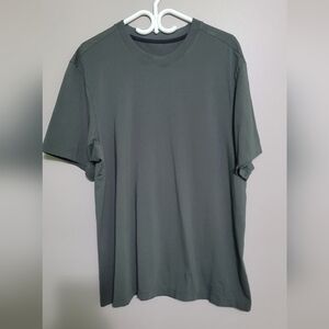 Men's Lululemon T-Shirt Olive XL EUC